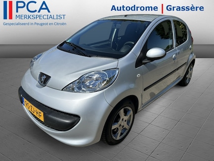 Peugeot 107 0