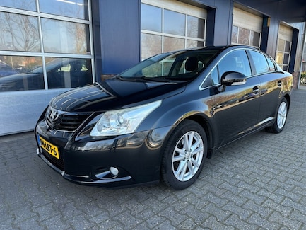 Toyota Avensis 0