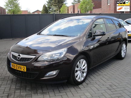 Opel Astra 0