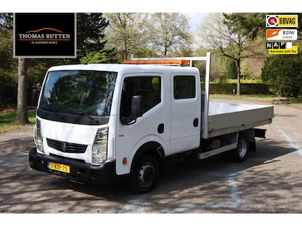 Renault Maxity 0