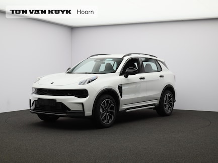 Lynk & Co 01 0