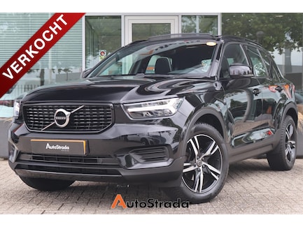 Volvo XC40 0