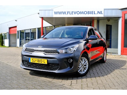 Kia Rio 0