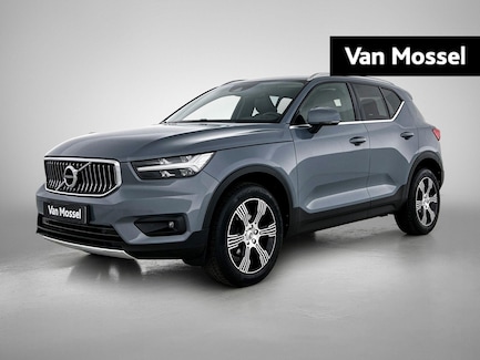 Volvo XC40 0