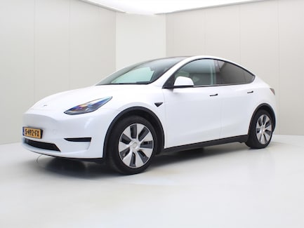 Tesla Model Y 0