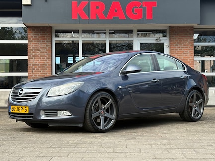 Opel Insignia 0