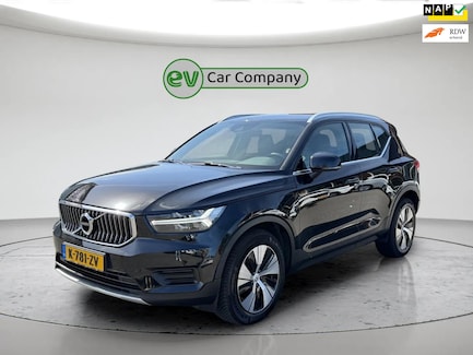 Volvo XC40 0