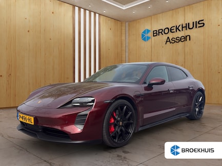 Porsche Taycan Sport Turismo 0