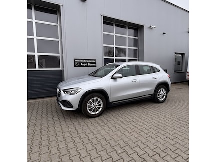 Mercedes-Benz GLA 0