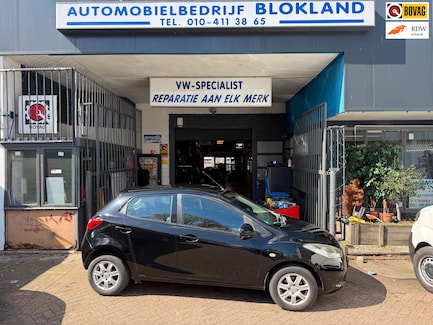 Mazda 2 0