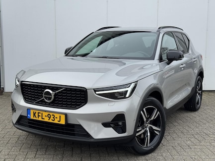 Volvo XC40 0