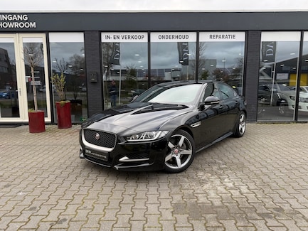 Jaguar XE 0