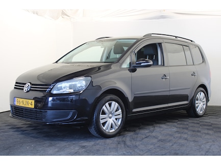 Volkswagen Touran 0