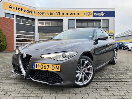 Alfa Romeo Giulia 0