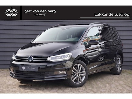 Volkswagen Touran 0