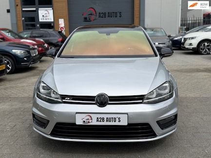 Volkswagen Golf 0