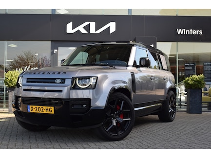 Land Rover Defender 0