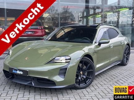 Porsche Taycan Sport Turismo 0