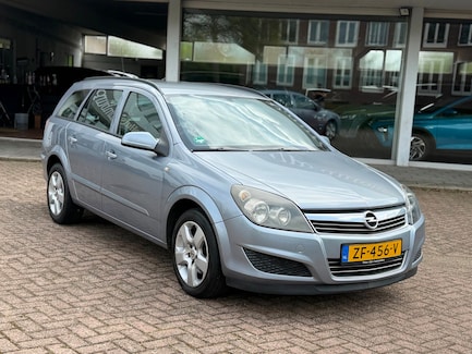 Opel Astra 0