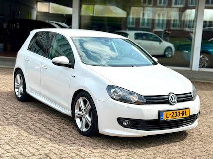 Volkswagen Golf 0