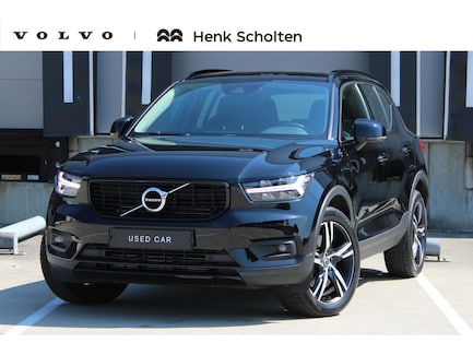 Volvo XC40 0