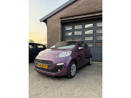 Peugeot 107 0