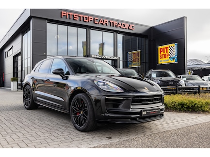 Porsche Macan 0