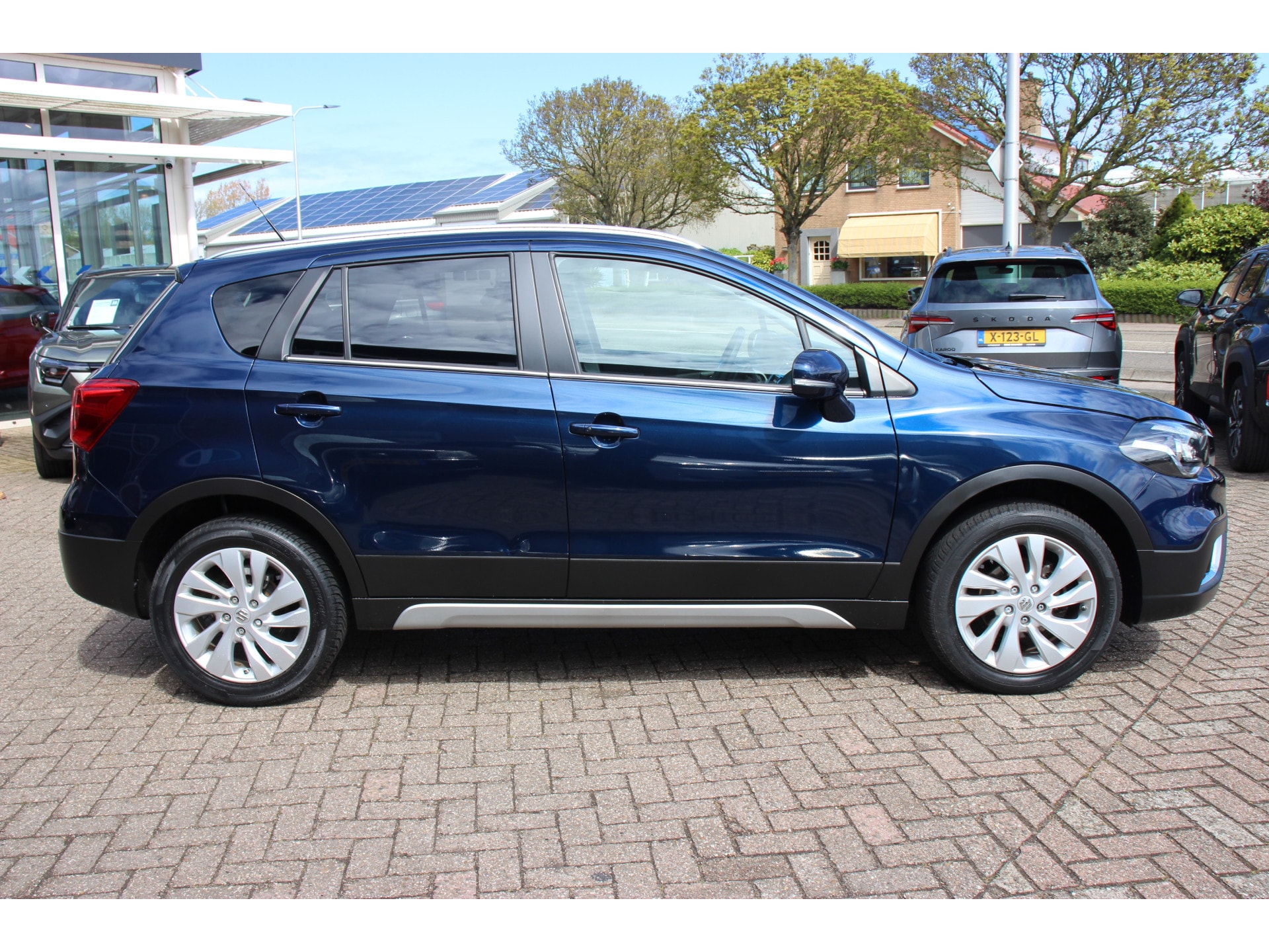 Suzuki S-Cross