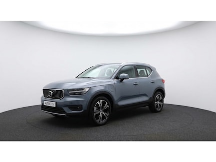 Volvo XC40 0