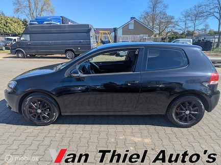 Volkswagen Golf 0