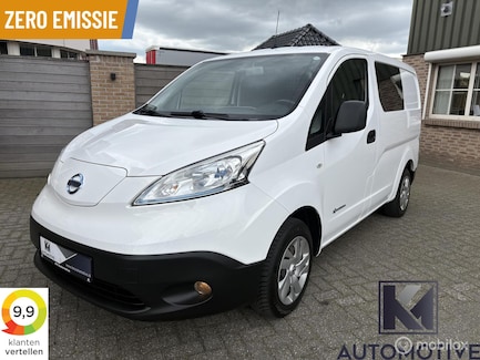Nissan E-NV200 0