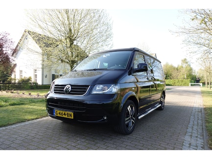 Volkswagen Multivan 0