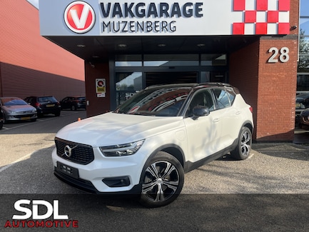 Volvo XC40 0