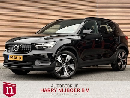 Volvo XC40 0