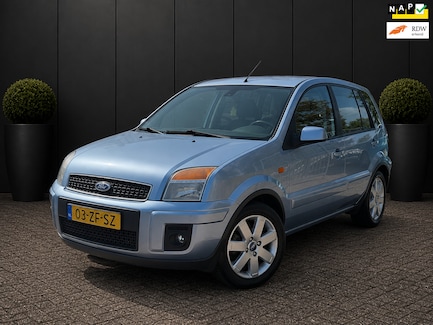 Ford Fusion 0