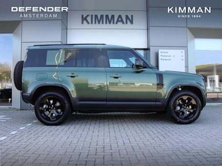 Land Rover Defender 0