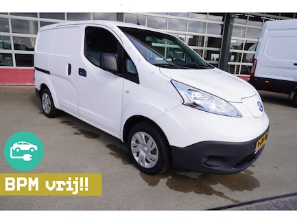 Nissan E-NV200 0