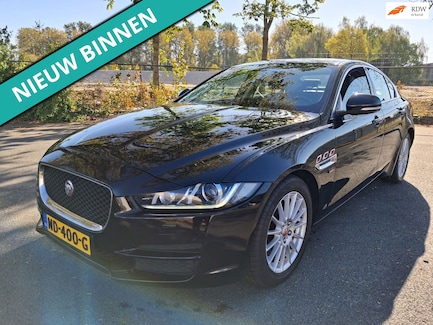 Jaguar XE 0