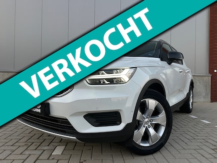 Volvo XC40 0