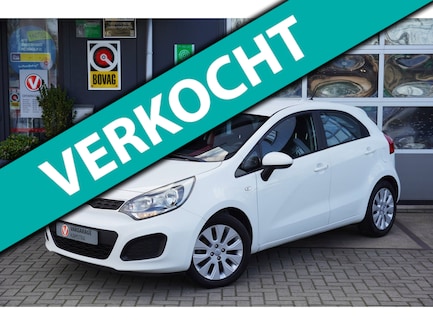 Kia Rio 0