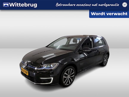 Volkswagen E-Golf 0