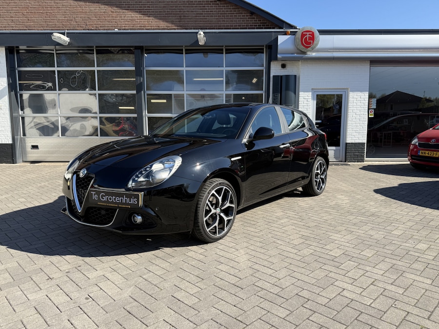 Alfa Romeo Giulietta 1.4 TB 16V MultiAir Sloopvoertuig (2010, Metallic