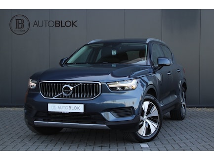 Volvo XC40 0