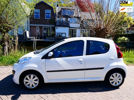 Peugeot 107 0