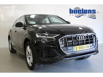 Audi Q8 0