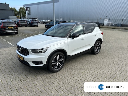 Volvo XC40 0