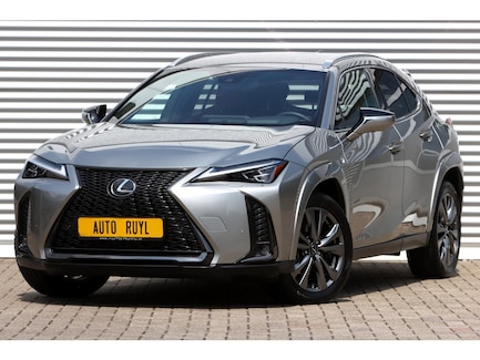 Lexus UX 0