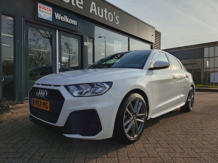 Audi A1 0