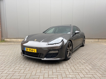 Porsche Panamera 0
