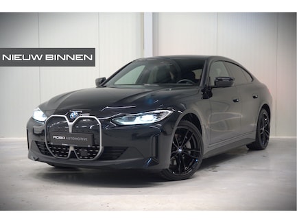 BMW i4 0